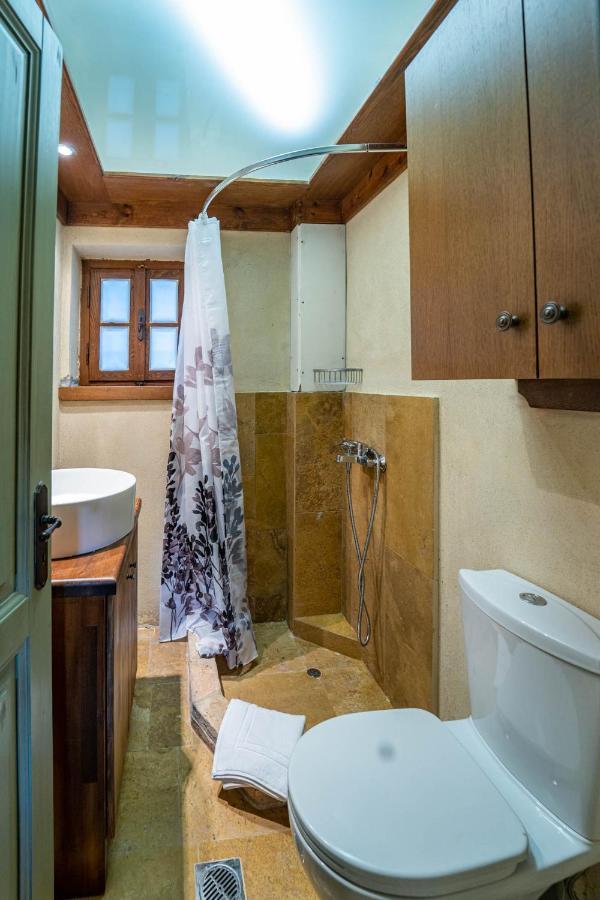 Villa Korfes-Κορφές Τριώροφη Βίλα Για Οικογένειες Και Παρέες Karpenisi Buitenkant foto